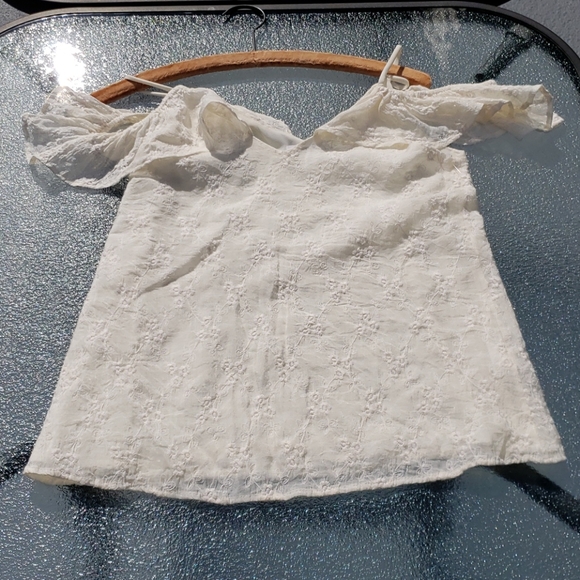 RO & DECream/Ivory Floral Ruffle Blouse - Picture 5 of 12